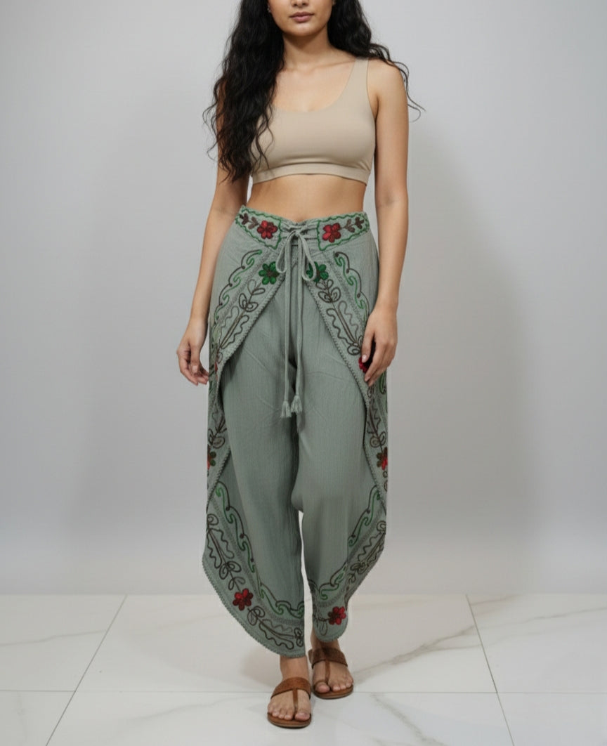 Trippy Vibe Embroidered Flared trouser